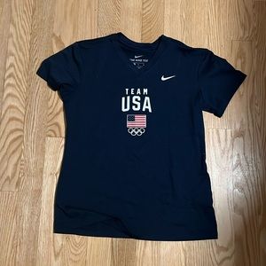 Nike T-shirt
